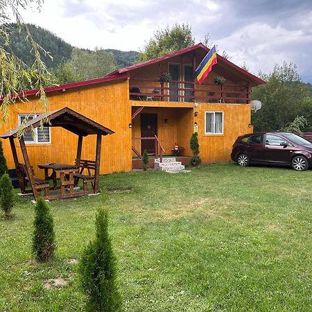 Cabana Lucia Tarcau ภายนอก รูปภาพ