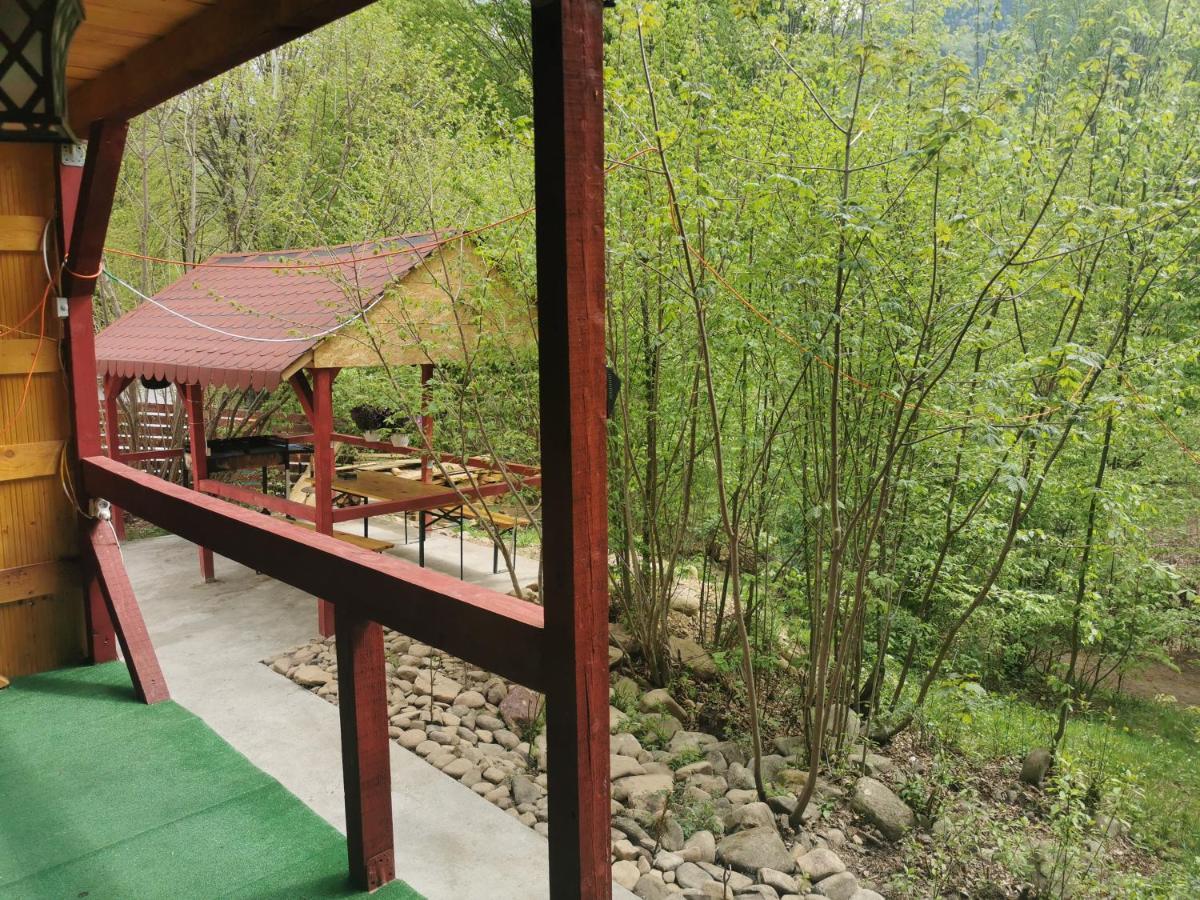 Cabana Lucia Tarcau ภายนอก รูปภาพ